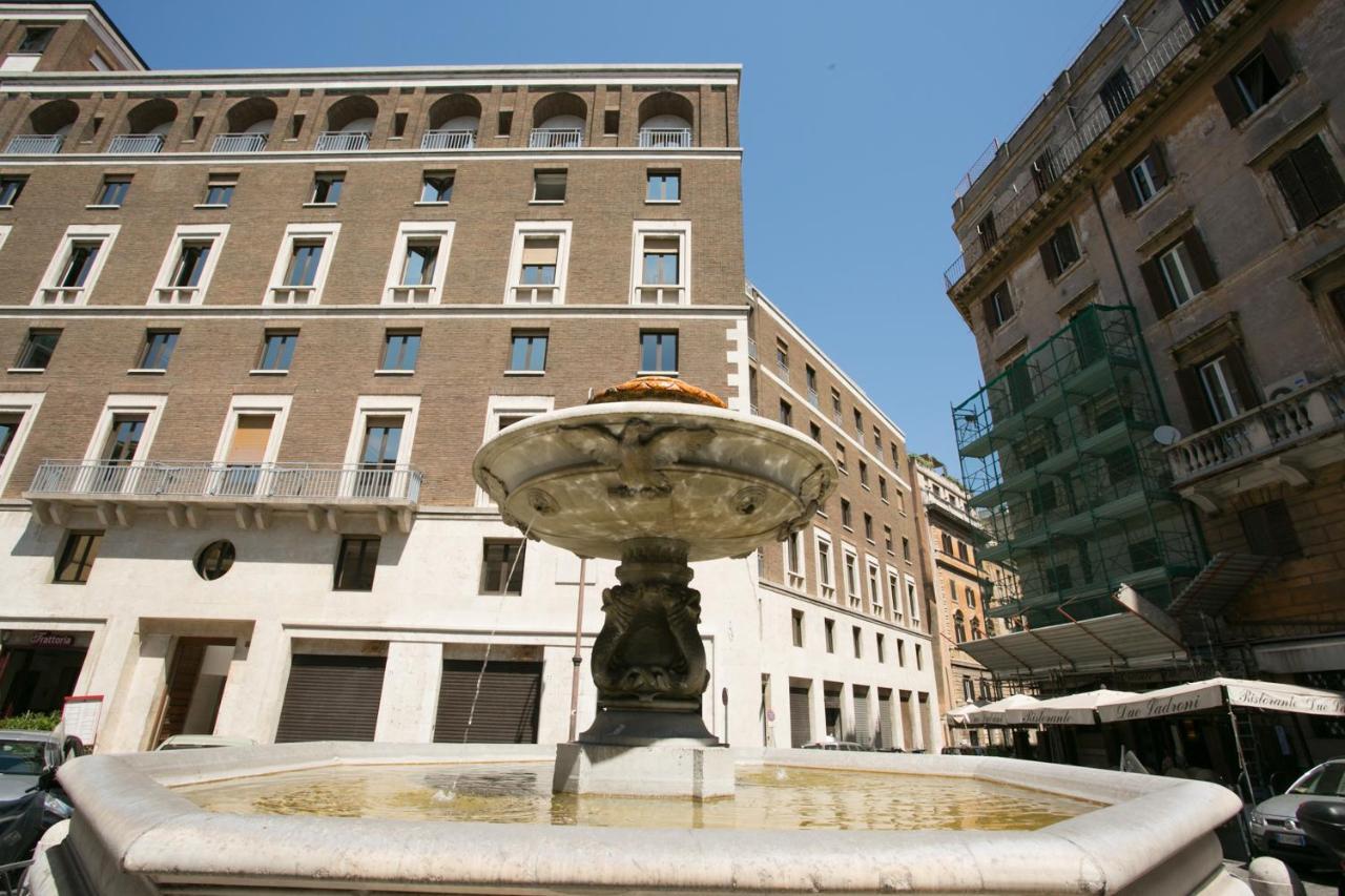 Private Room In Roma Centro Storico المظهر الخارجي الصورة